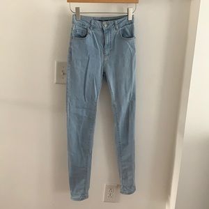 PULL & BEAR SIZE 26 High Rise LIGHT skinny jeans